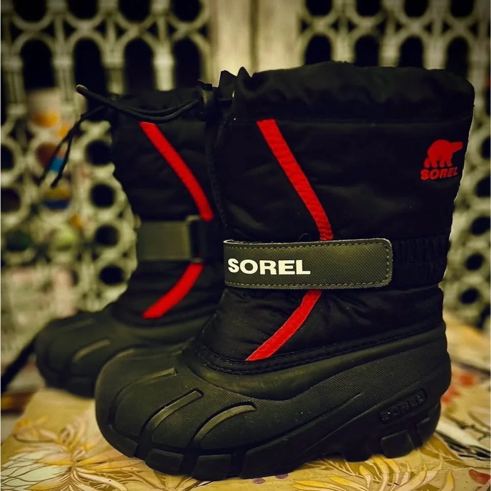 Sorel Cub Kids Snow Boots Size 12 Black Waterproof Insulated Warm Winter like nw